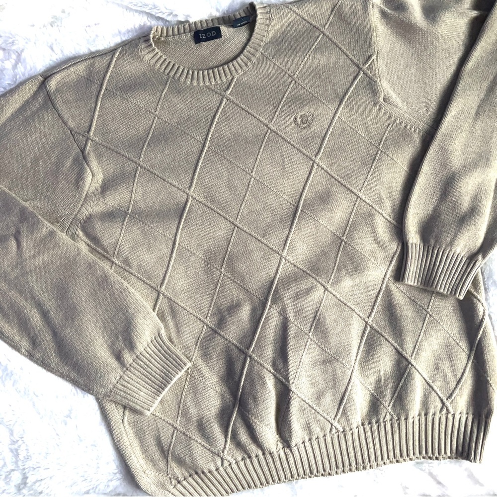 izod sweater